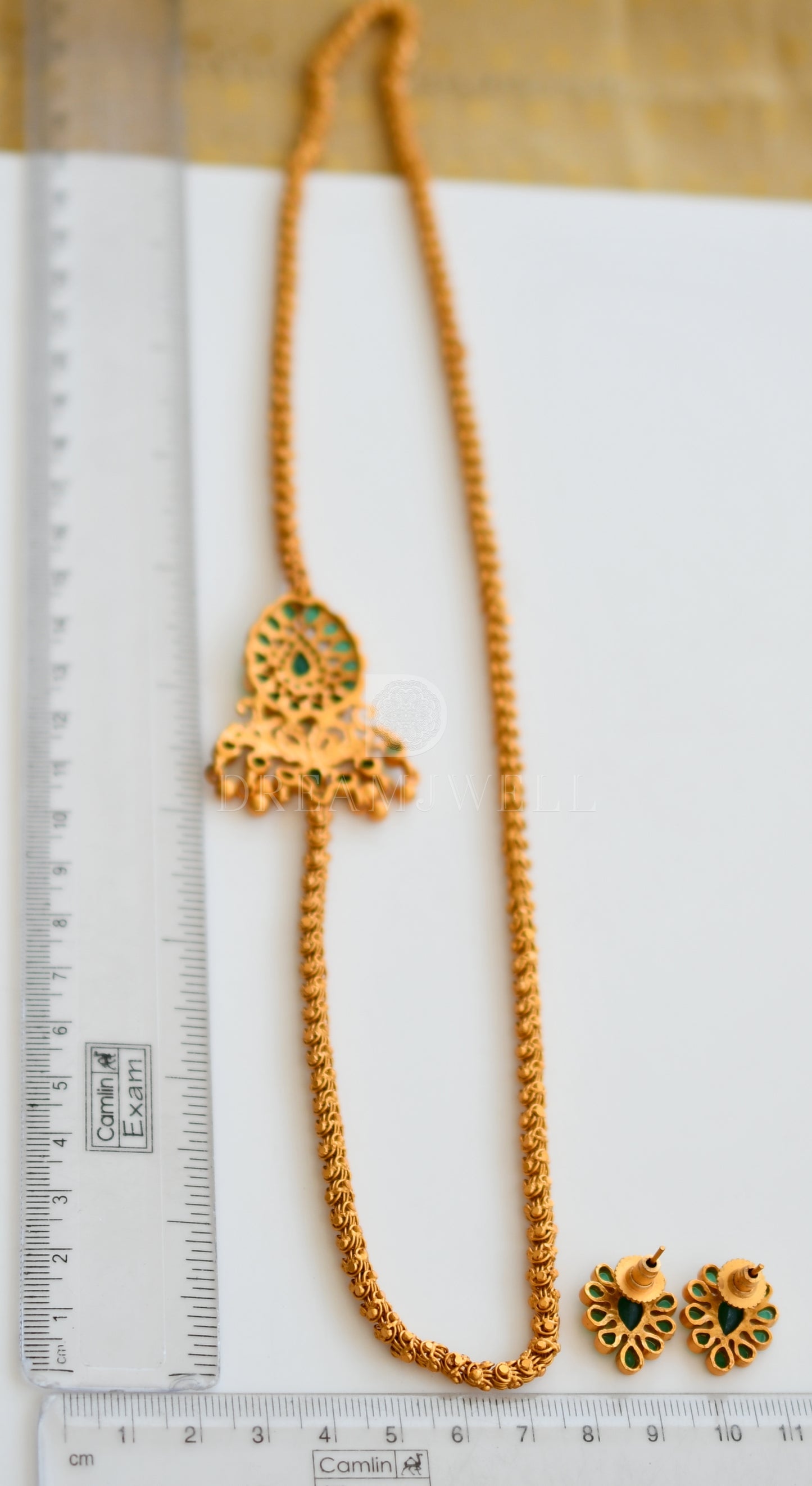 Matte finish emerald mugappu chain with earrings dj-10126