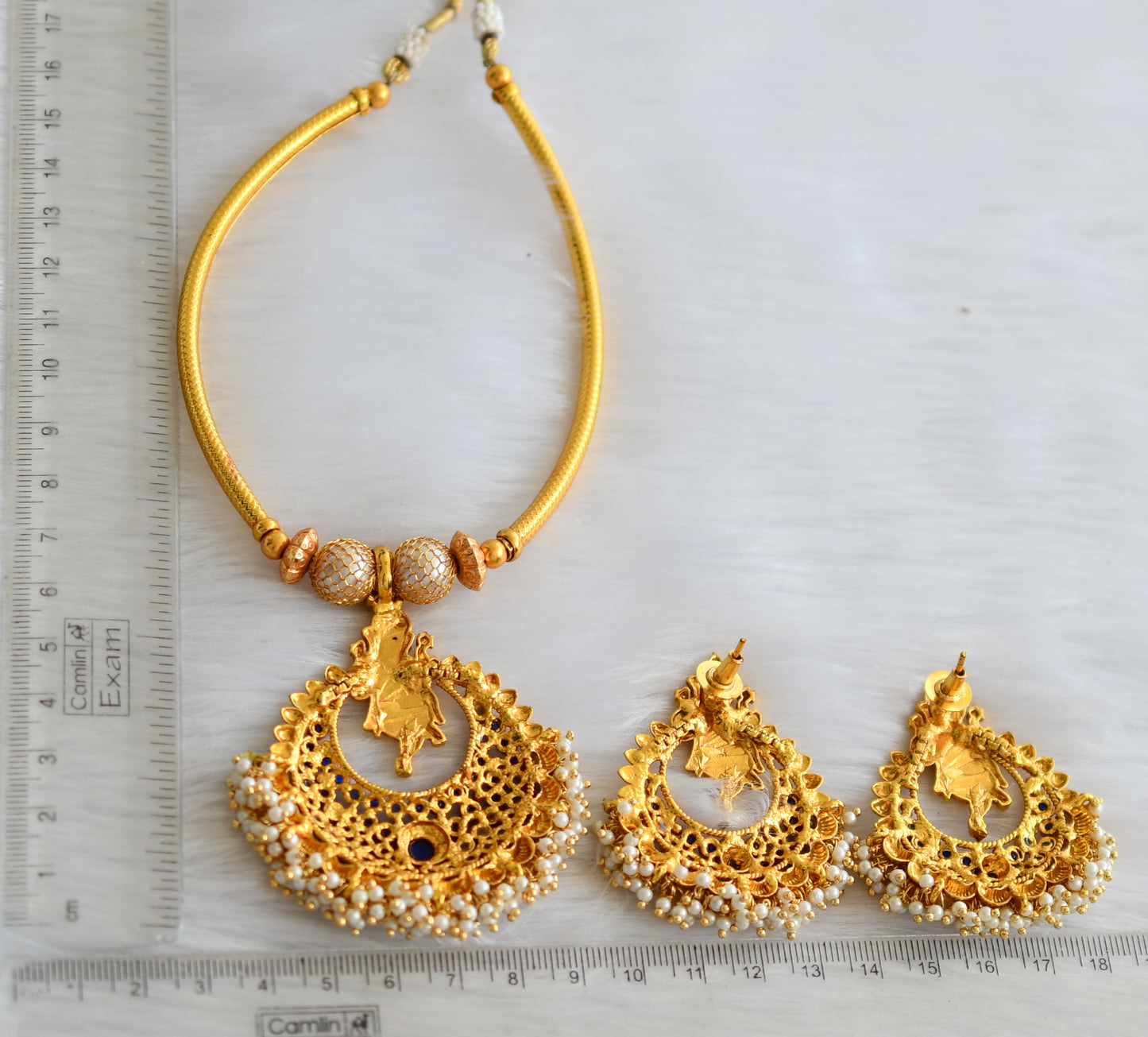 Antique gold tone royal blue Ganesh pearl cluster necklace set dj-29544