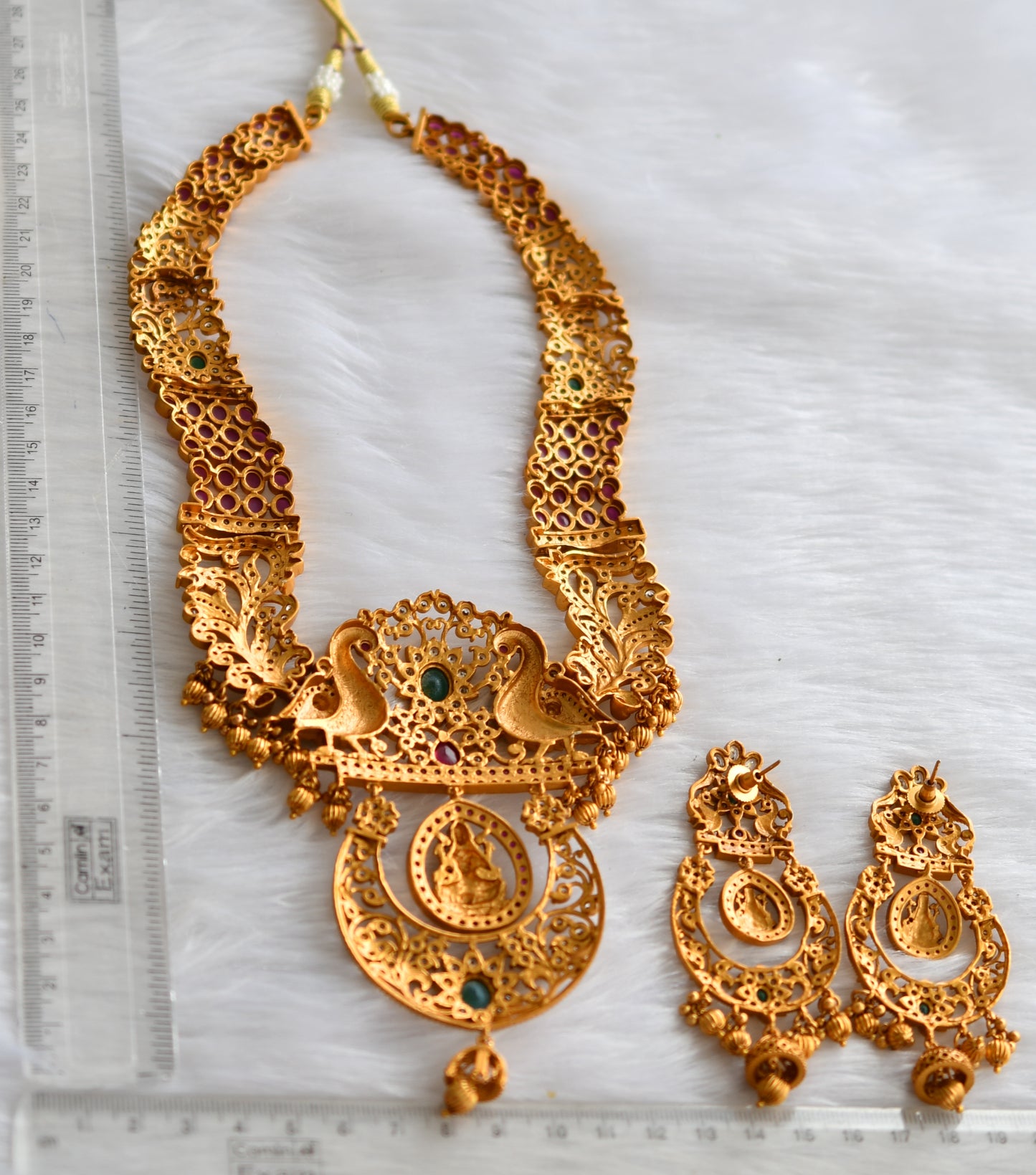 Matte finish ruby-green gold replica Lakshmi grand haar set dj-32519