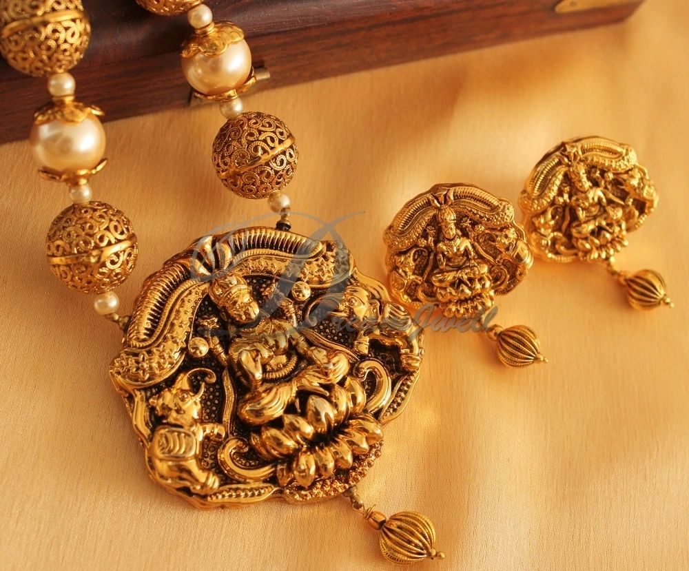 Traditional lakshmi sale necklace