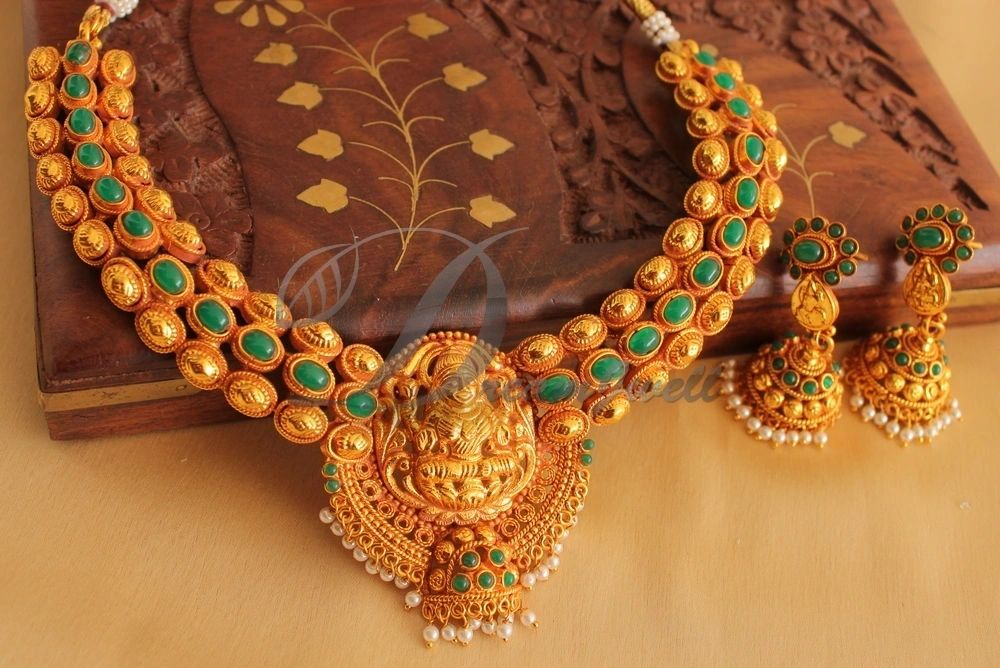 Antique gold tone Emerald Lakshmi Necklace Set -dj08272