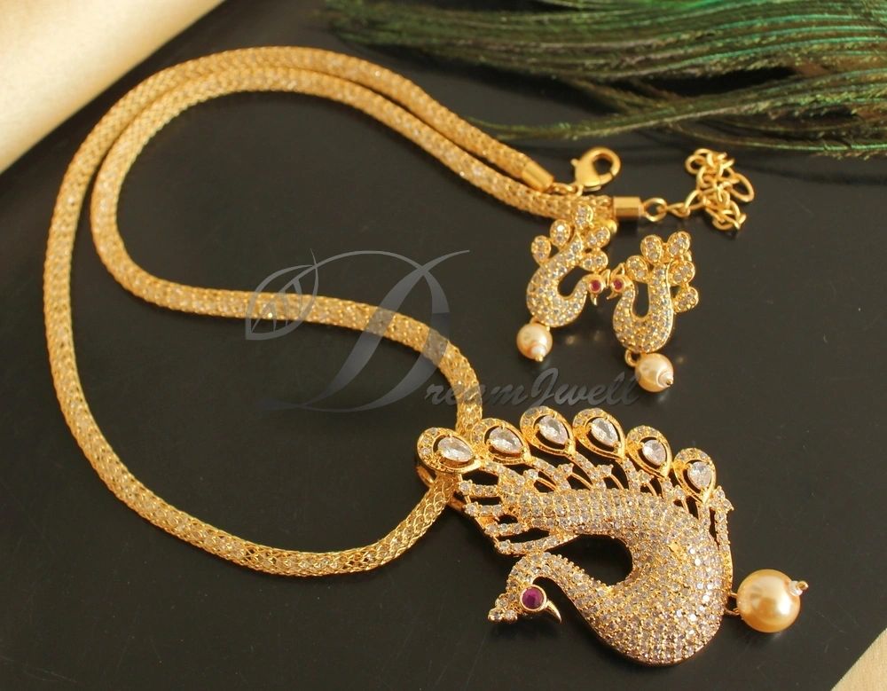 DREAMJWELL Beautiful Gold Tone White Peacock Designer Pendant