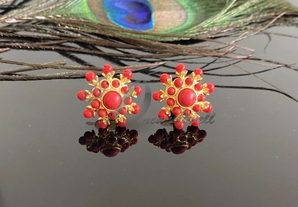 Coral earring store designs