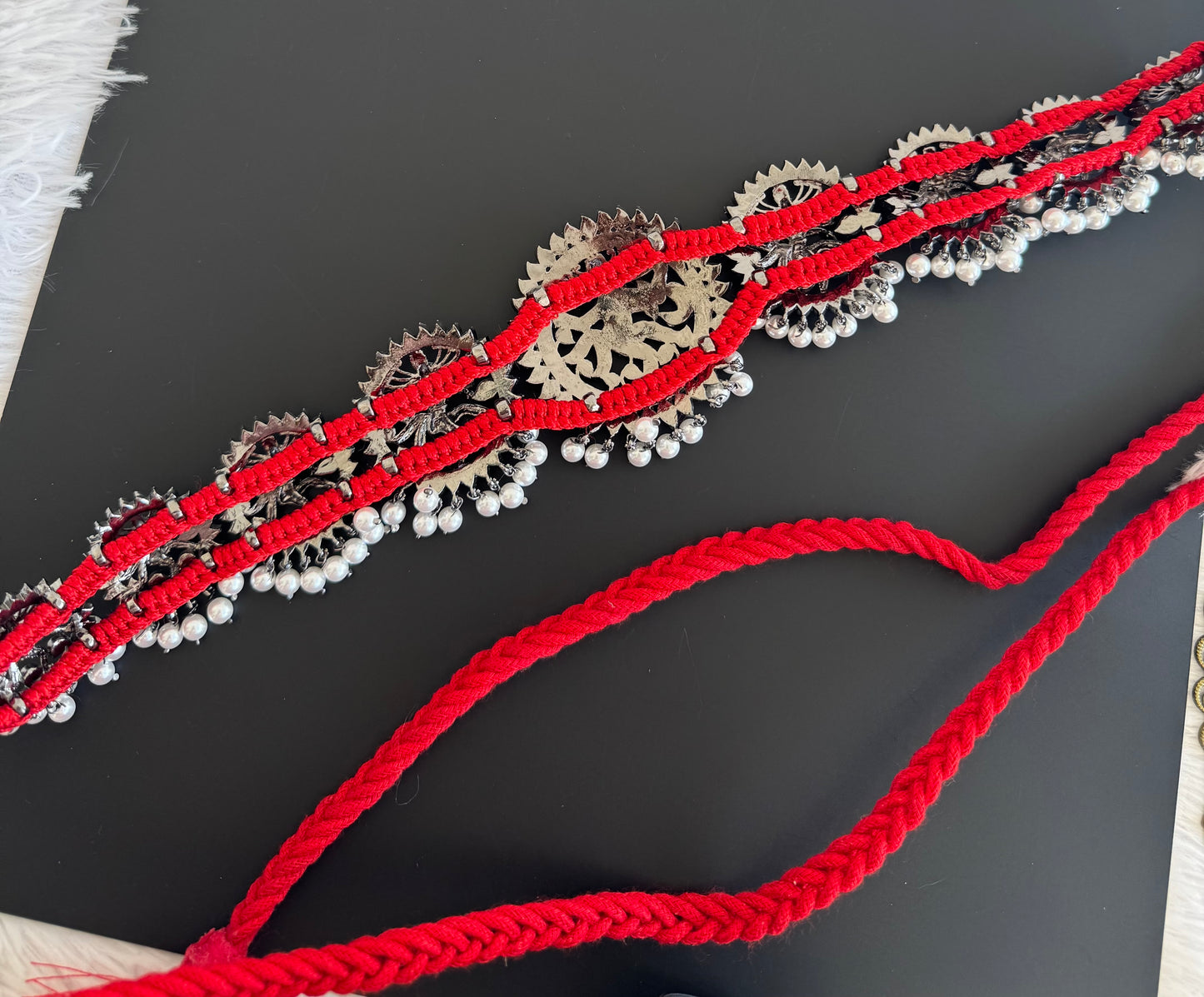 Black finish precious kemp-green-white pearl natarajar waist band dj-50861