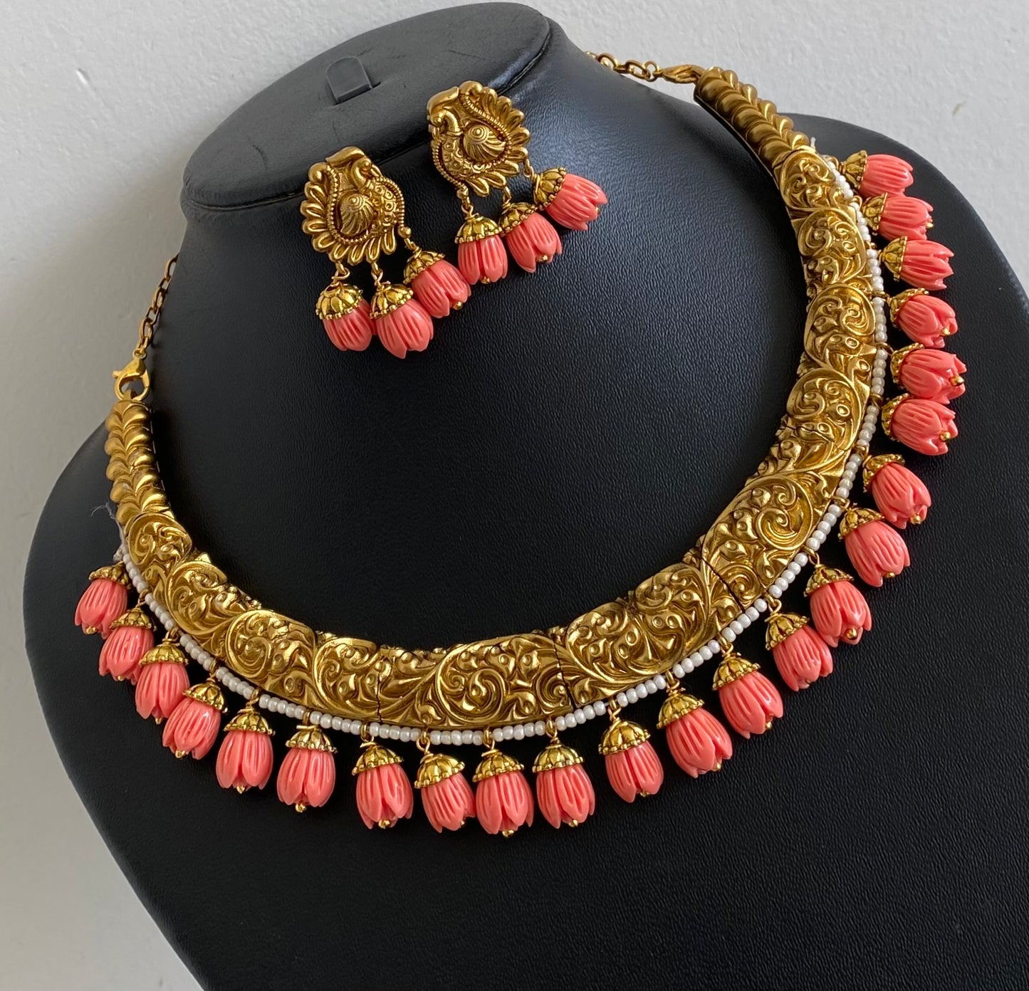 Antique gold tone pink tulip beaded kante necklace set dj-53962