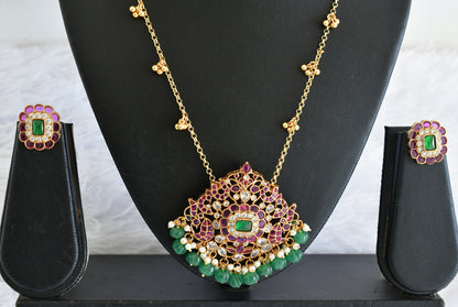 Antique gold tone kemp-green peacock pendant with chain set dj-54012