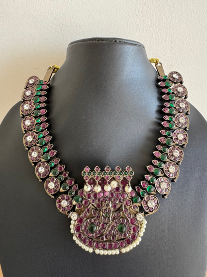 Black finish precious kemp pearl Kalinga Narthana Krishna mango necklace dj-52513