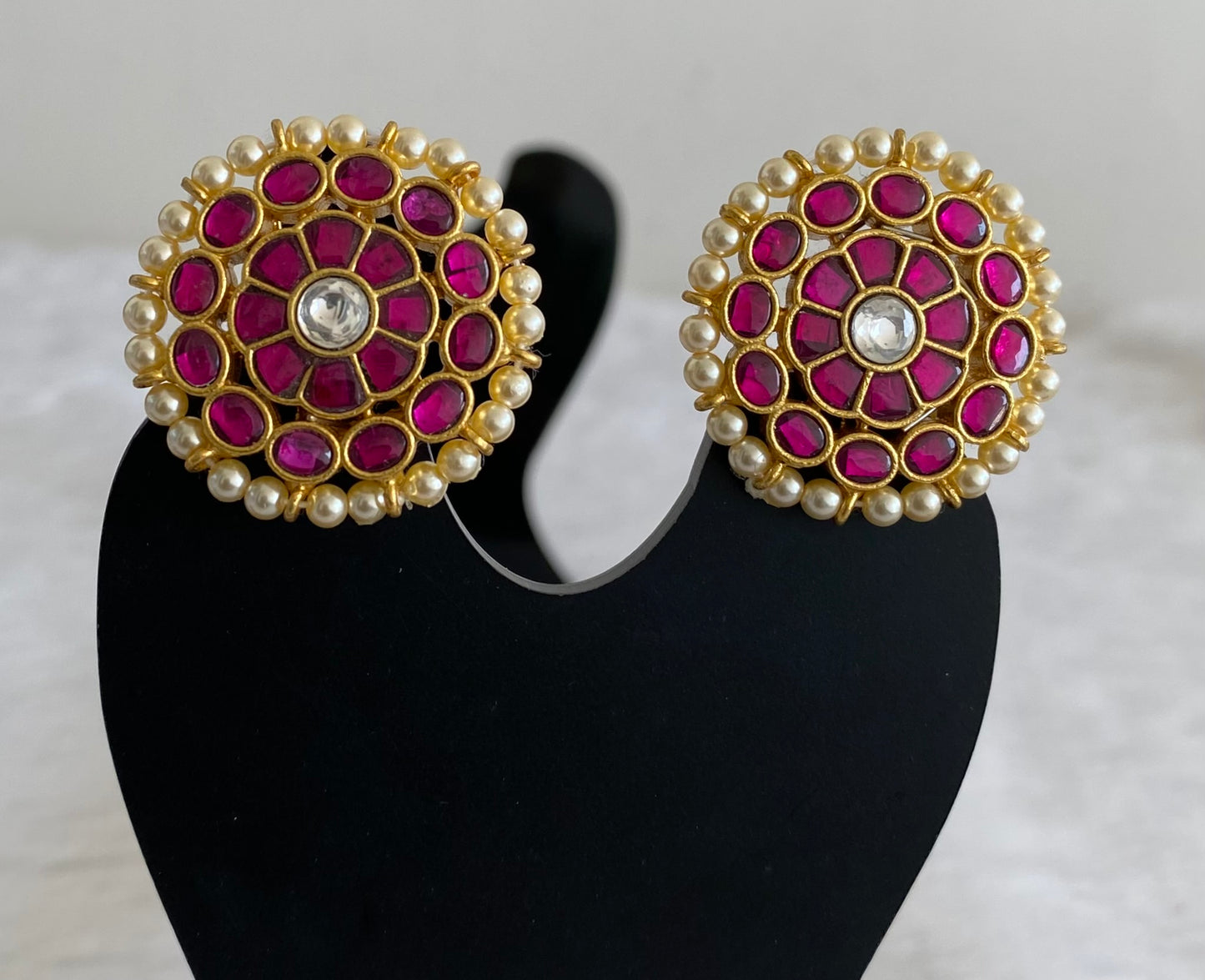 Gold tone pink-white pearl kundan jadau flower stud/earrings dj-53547
