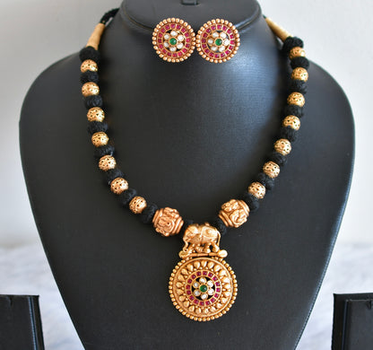 Matte finish kemp-green black thread elephant necklace set dj-52408
