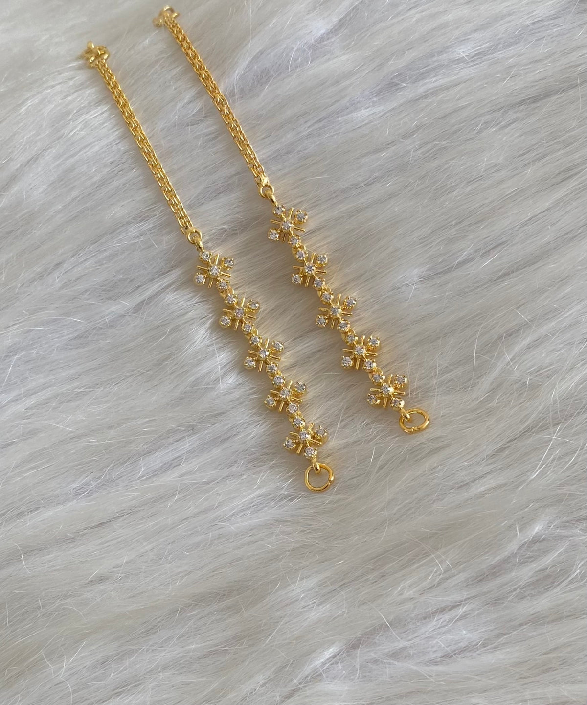 Gold tone white stone ear side chain dj-54890