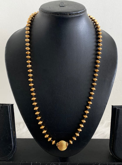 Antique gold tone black beaded mala/short haar dj-54969