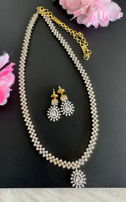 Two tone Gj polish cz white thilak pendant haar set dj-51237