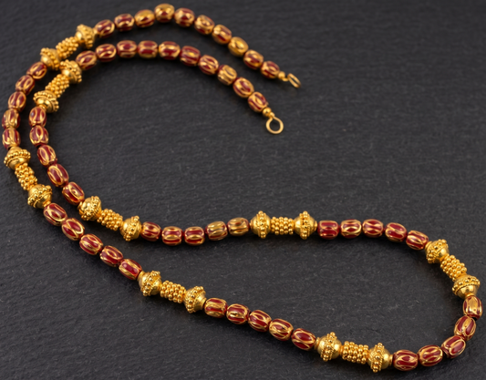 Gold tone maroon beaded necklace -dj04269