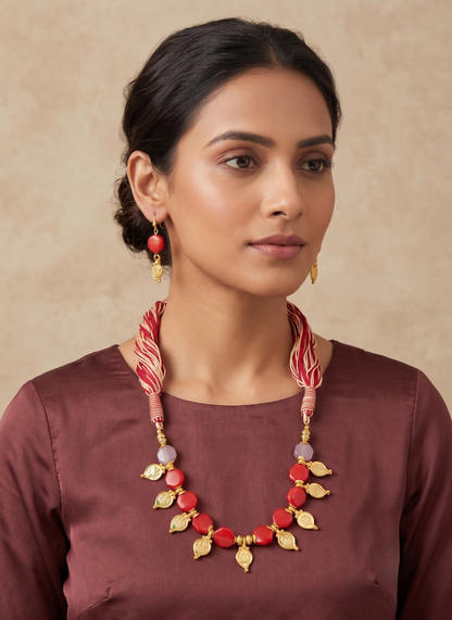 Gold tone lakshmi coin red-lavender thread necklace set-dj04430