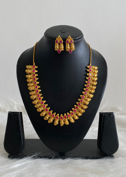 Gold Tone Shanku Ruby Necklace Set-dj04633