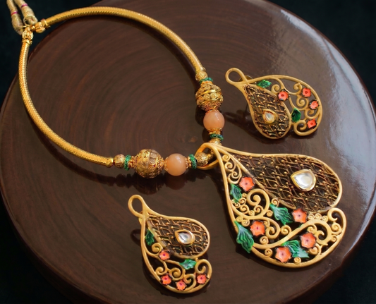 Antique Gold Tone Orange-green Meenakari flower Hasli Necklace Set-dj04974