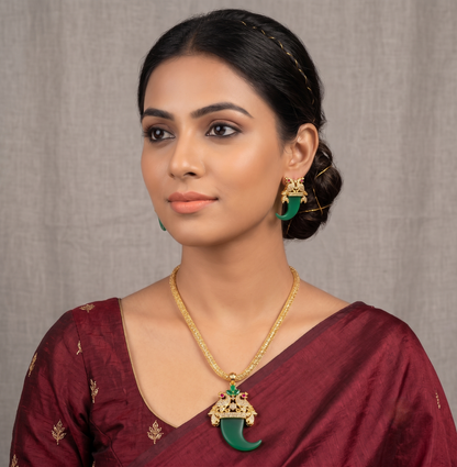 Gold Tone Tiger Nail Design Green Peacock Necklace Set dj-05278