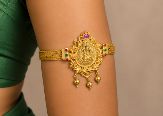 Matte finish ruby-green lakshmi armlet dj-05332