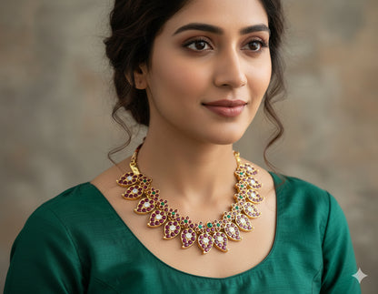 Gold tone precious kemp-green-white mango necklace set dj-50274