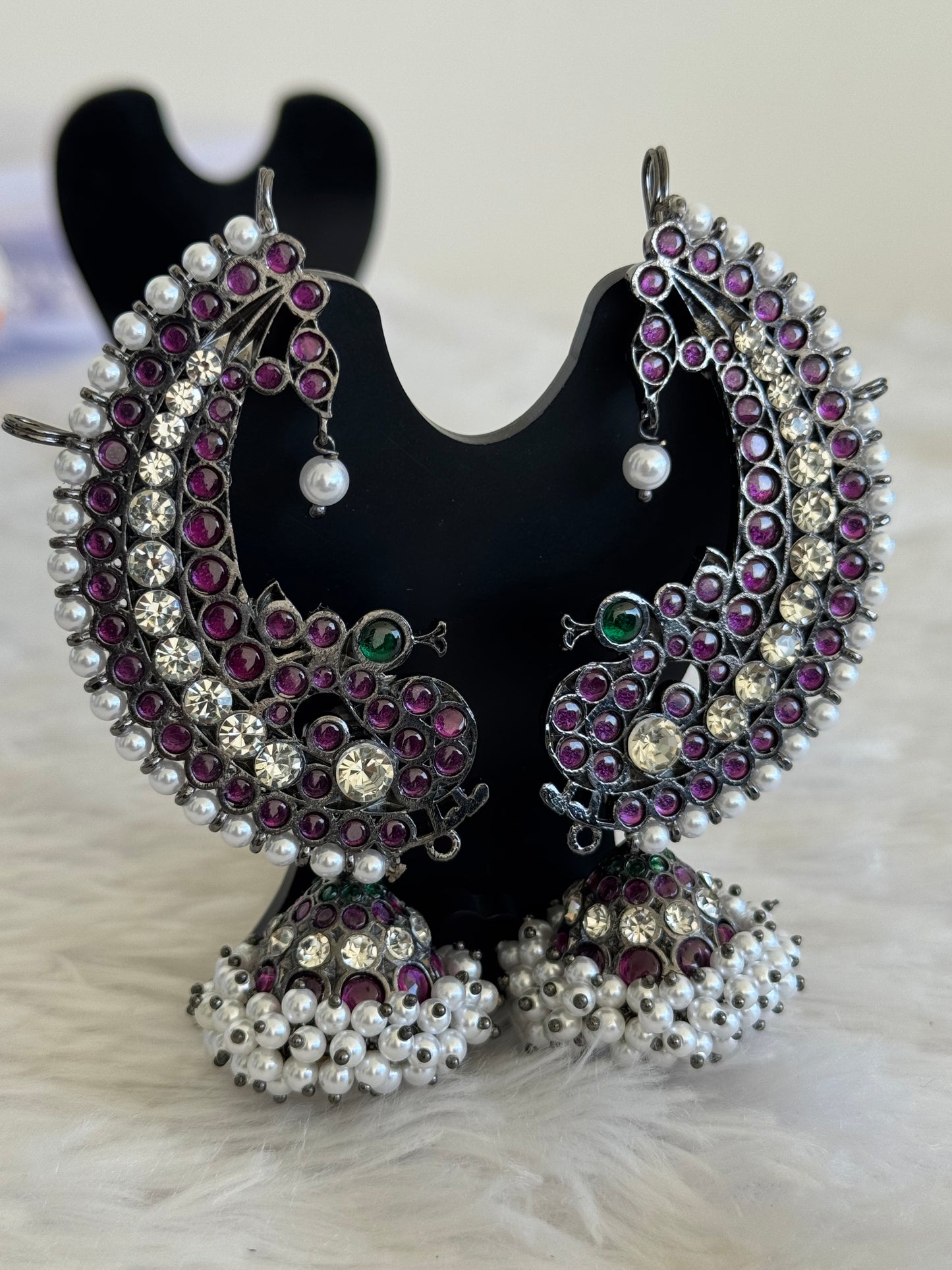 Black finish precious kemp-green pearl khanpool peacock jhumkka dj-52520