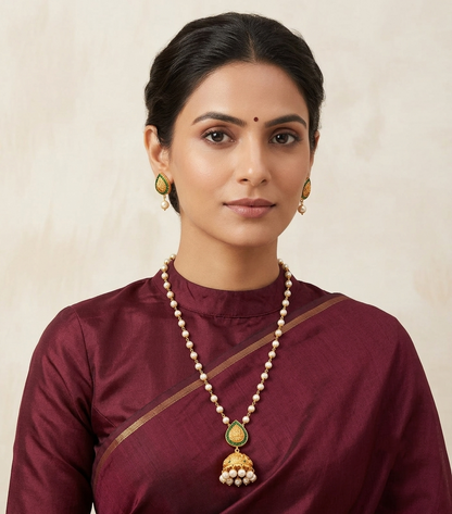 Awesome Matte Finish Emerald Jhumkka Pendant Necklace Set-dj05882