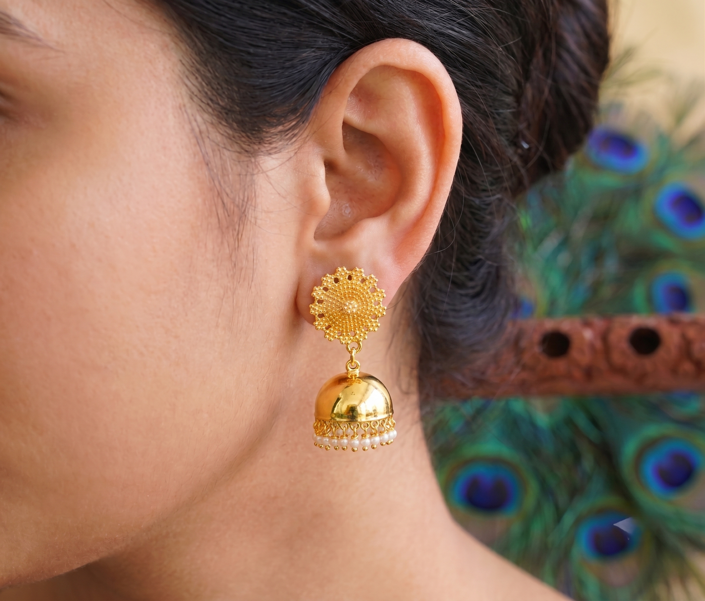 Gold tone cute pearl Jhumkka dj-06092
