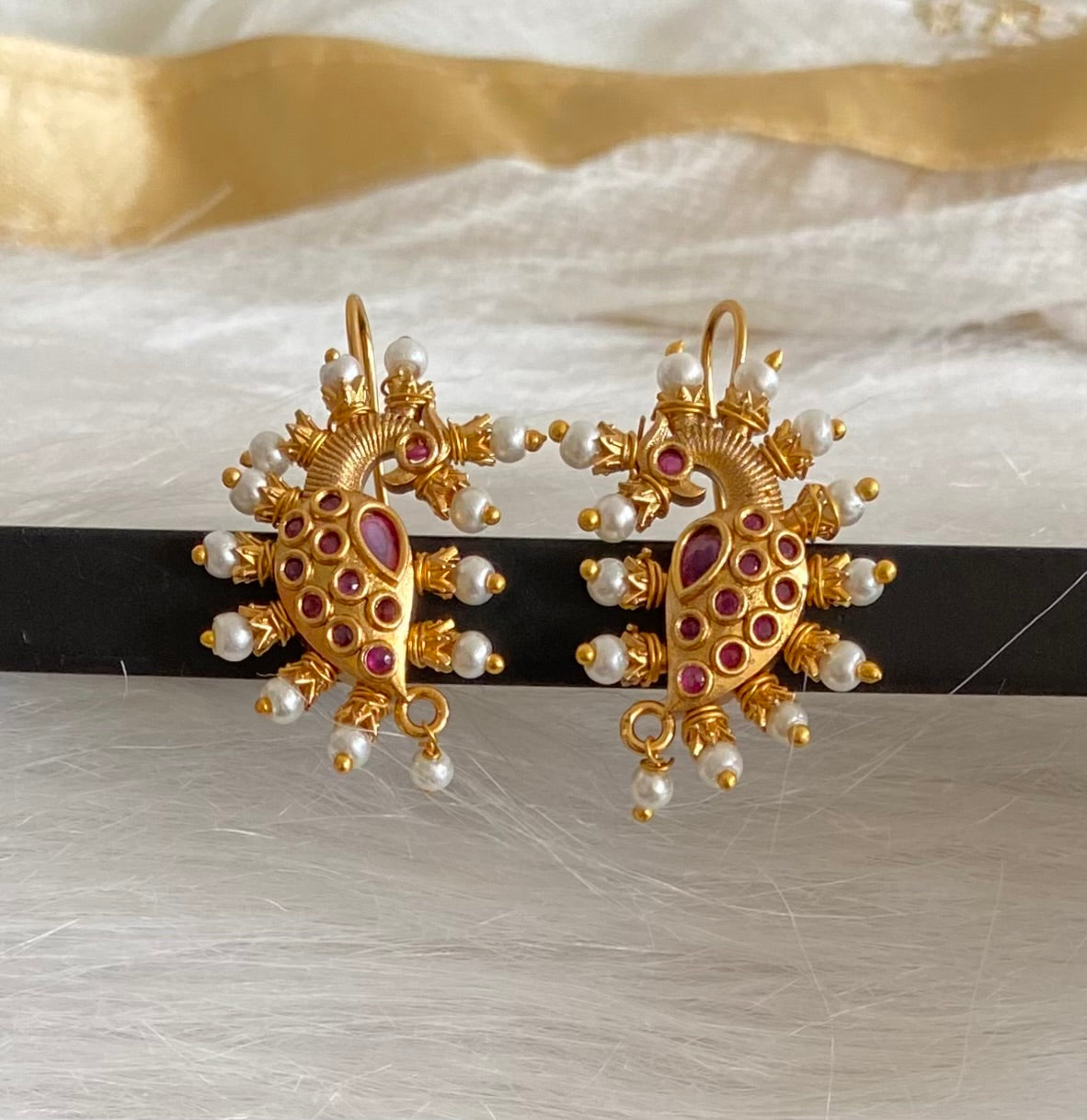 Matte gold pink stone pearl peacock bugadi earrings dj-53671