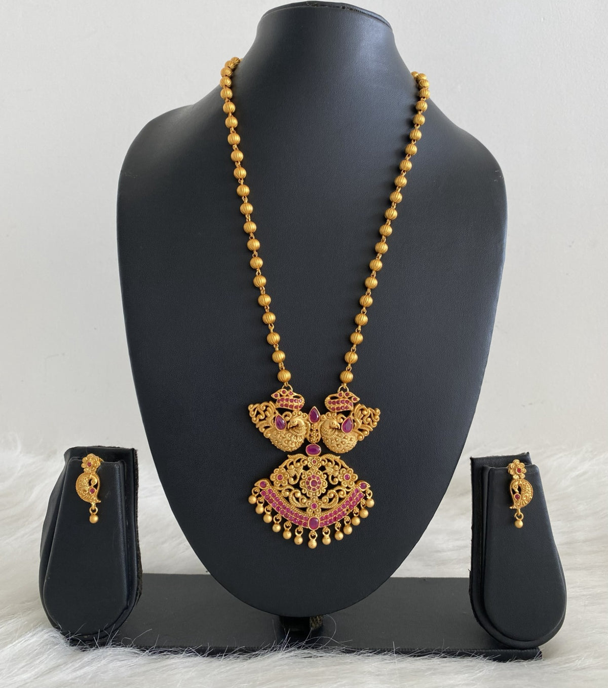 Matte finish ruby peacock pendant necklace set dj-07143