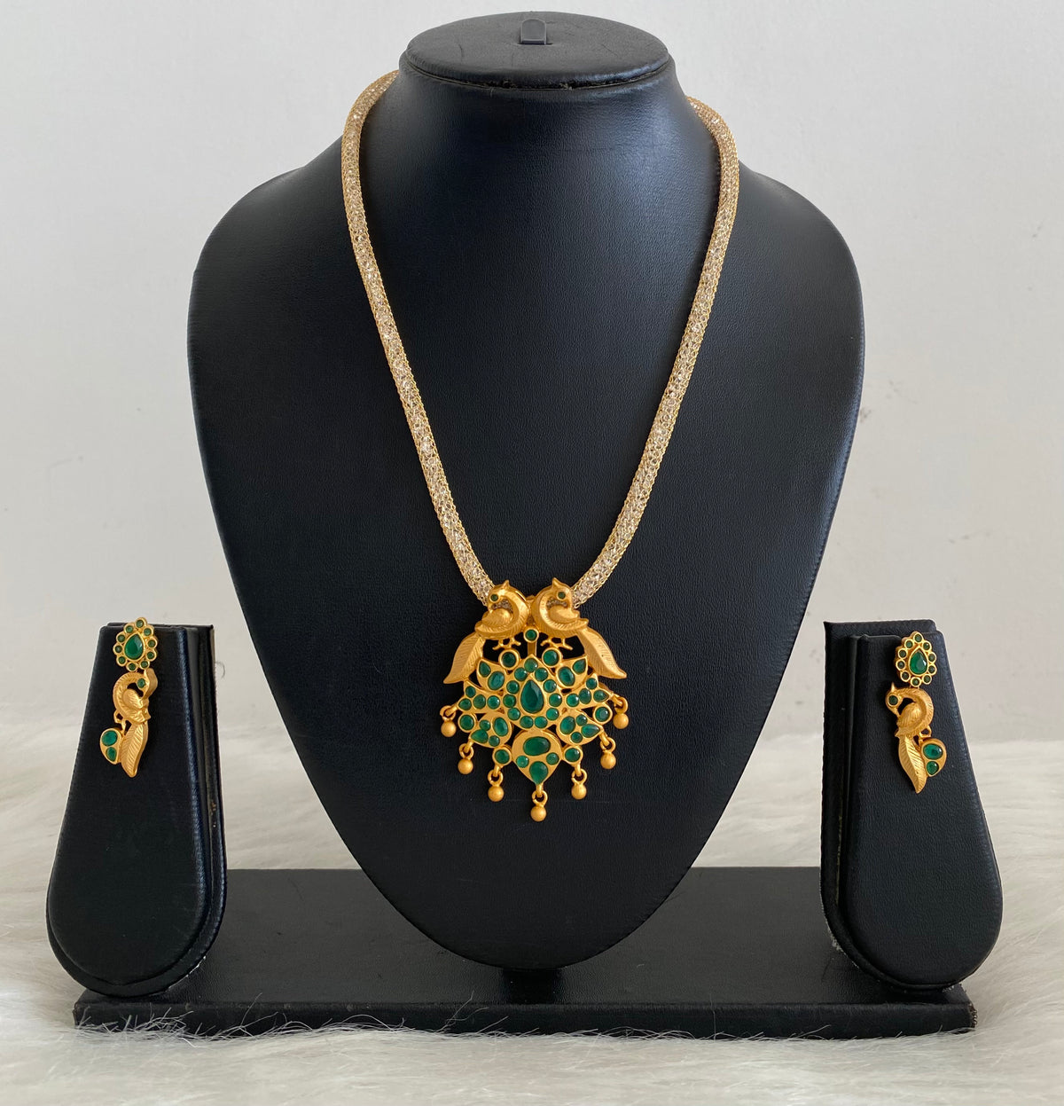 Matte Finish Emerald Peacock Necklace Set-dj07697