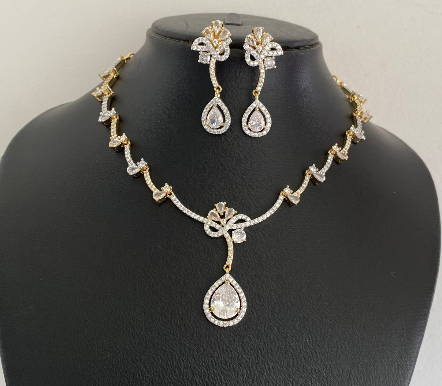 Two tone cz white stone necklace set dj-54347