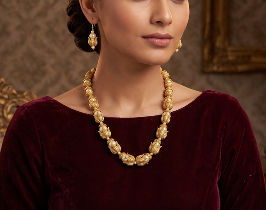 Matte Finish Pearl Lotus Beaded Necklace Set-dj08018