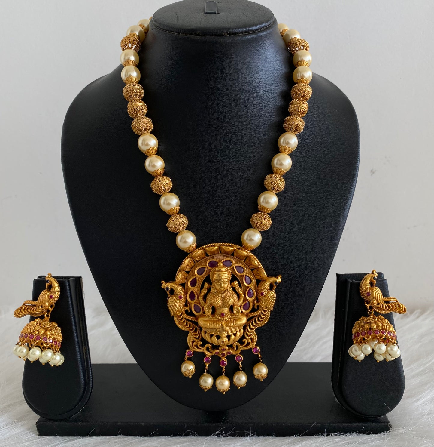 Matte finish pearl ruby lakshmi designer necklace set dj-08217