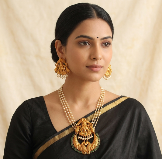 Antique Matte Finish Emerald Lakshmi bali Necklace Set-dj08238