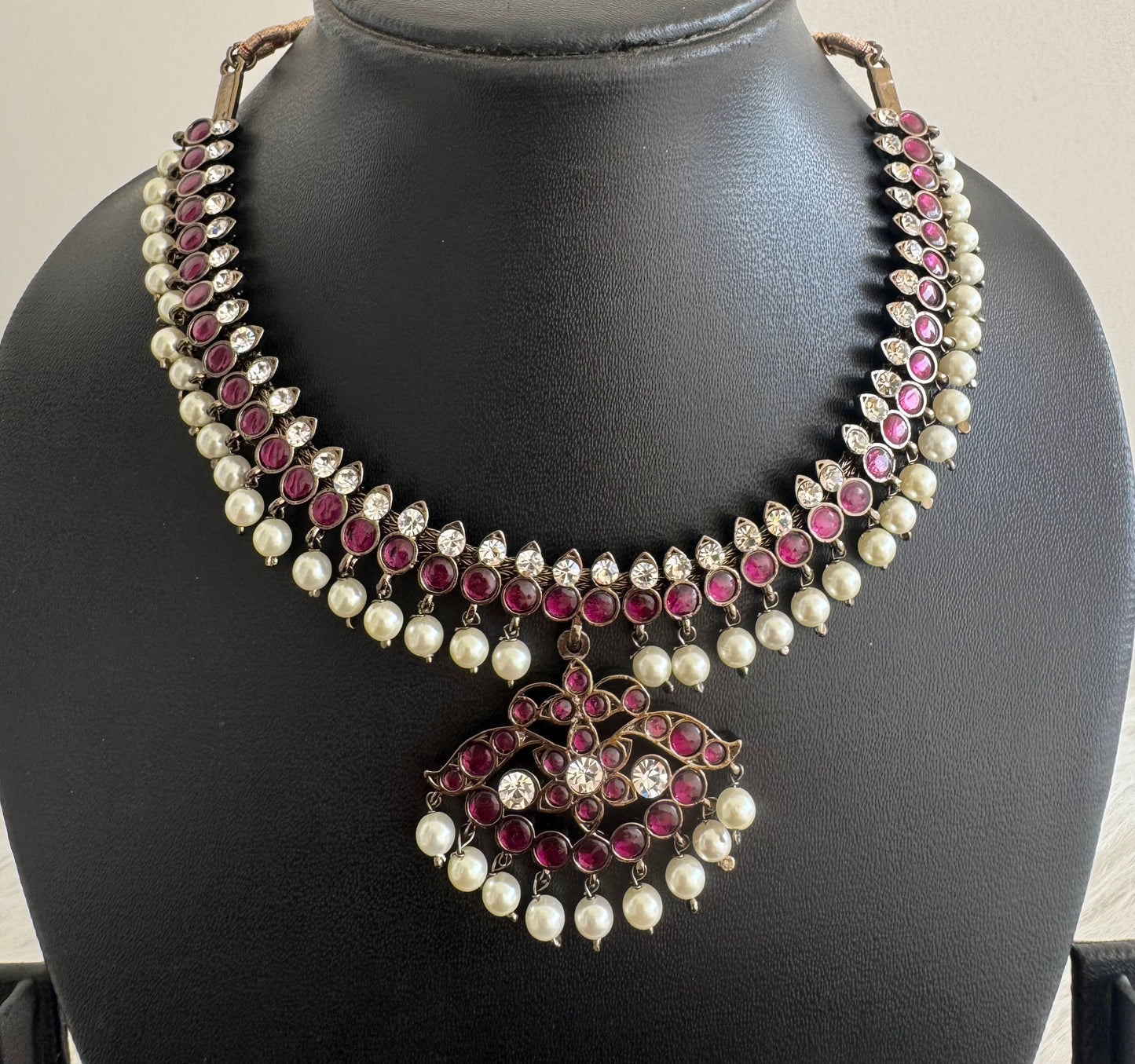Black finish precious kemp pearl necklace Dj-51252