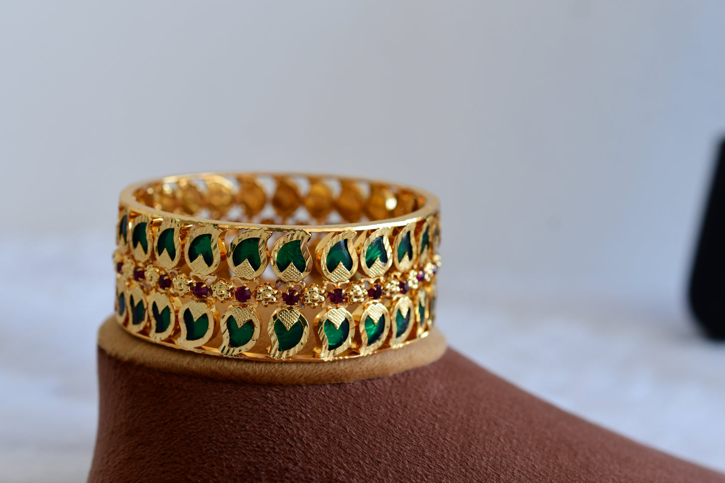 Gold tone Kerala style green double layer mango bangle(2.6) dj-52704