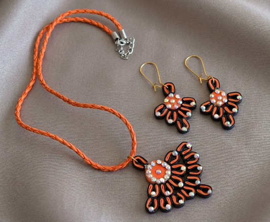 Unique Handmade Designer Orange Quilled Necklace Set -dj08412