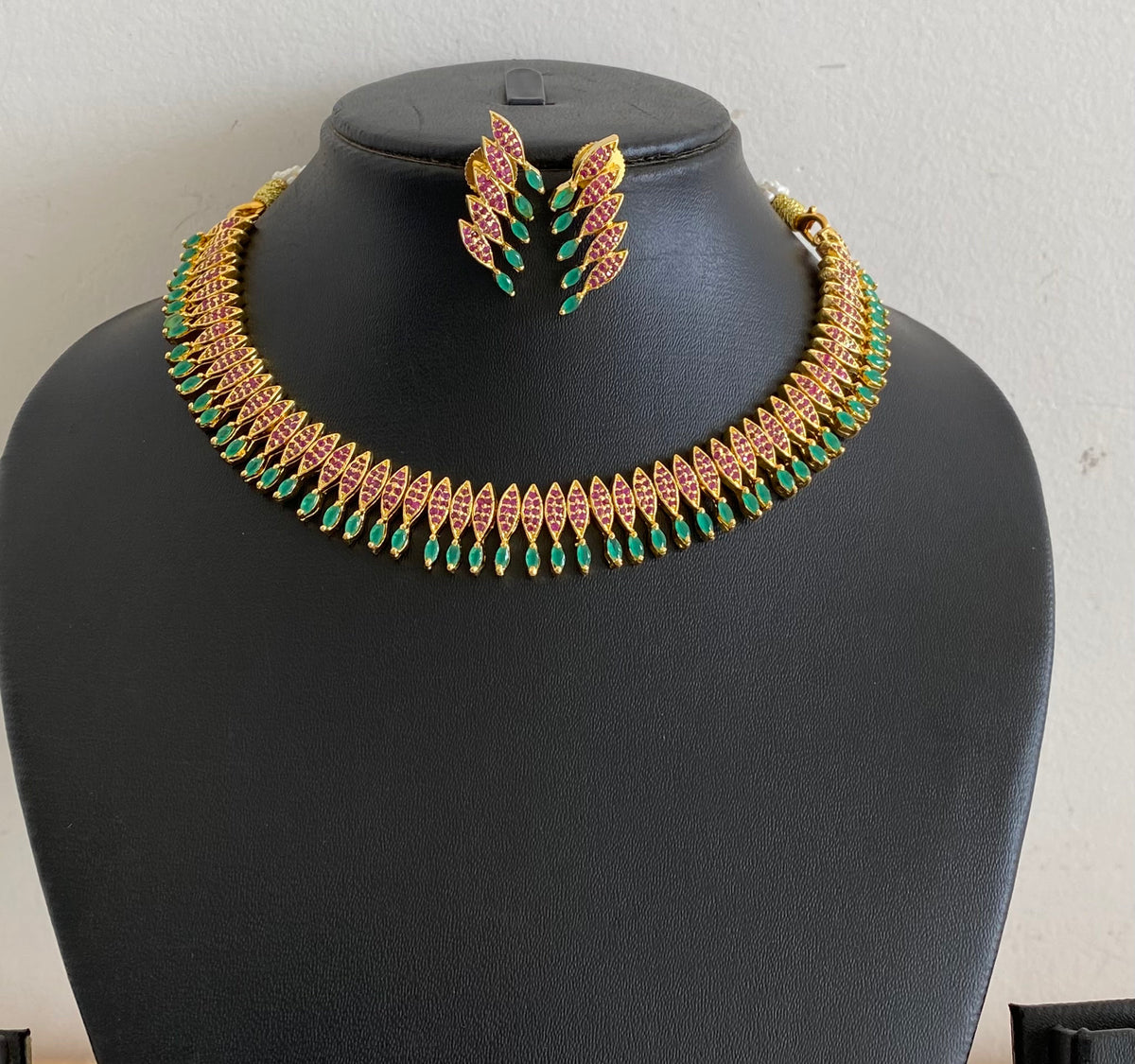Gorgeous Gold Tone Ruby-emerald Necklace Set-dj08516