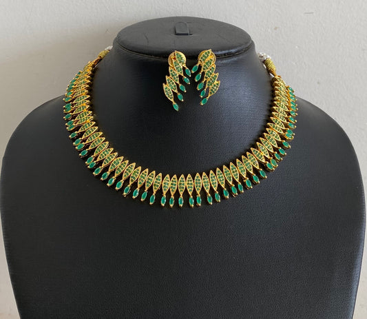 Gold Tone Emerald Necklace Set-dj08517