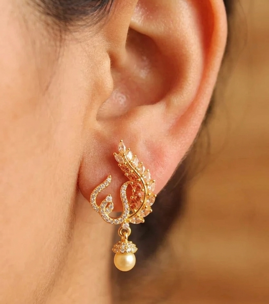 Lovely Gold Tone Cz Golden Party Wear Studs-dj08730