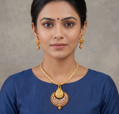 Beautiful Antique Pearl Lakshmi Bali Necklace Set-dj08930