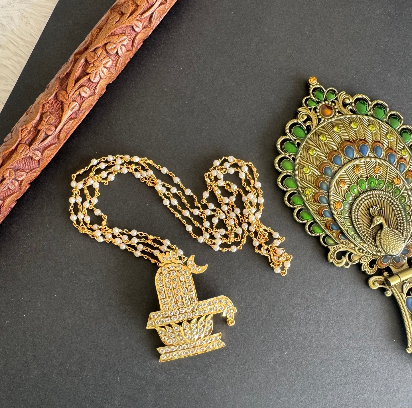 Gold tone 24 inches chain with AD shiva lingam pendant dj-52223
