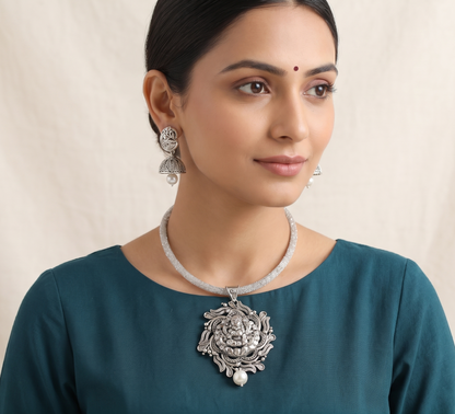 Silver Tone Pearl Lakshmi Necklace Set-dj09009
