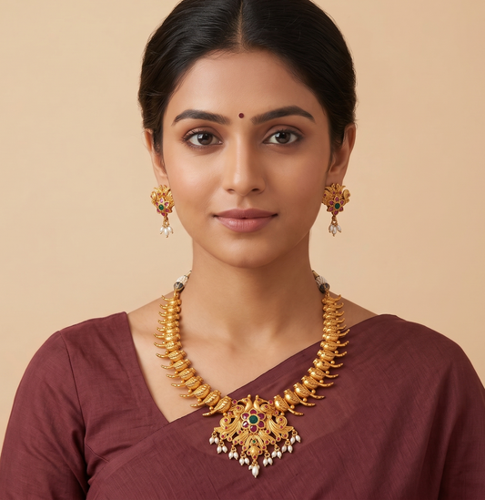Matte Finish Ruby-emerald Parrot Necklace With Screw Type Earrings-dj09113