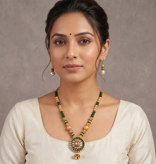 Antique gold tone Green Round Jhumkka Pendant Necklace Set-dj09171