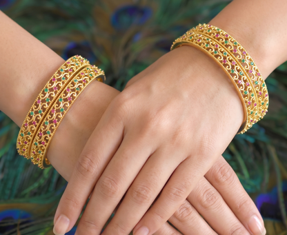 Gold Tone Ruby-emerald Set Of 4 Bangles(2.8) dj-09528