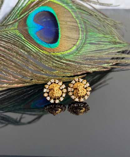 Matte finish white lakshmi round stud/earrings dj-51582