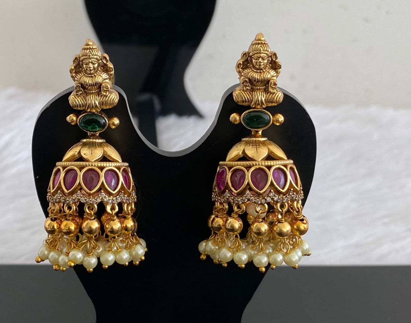 Antique gold tone kemp-green-white pearl lakshmi jhumkka dj-53592