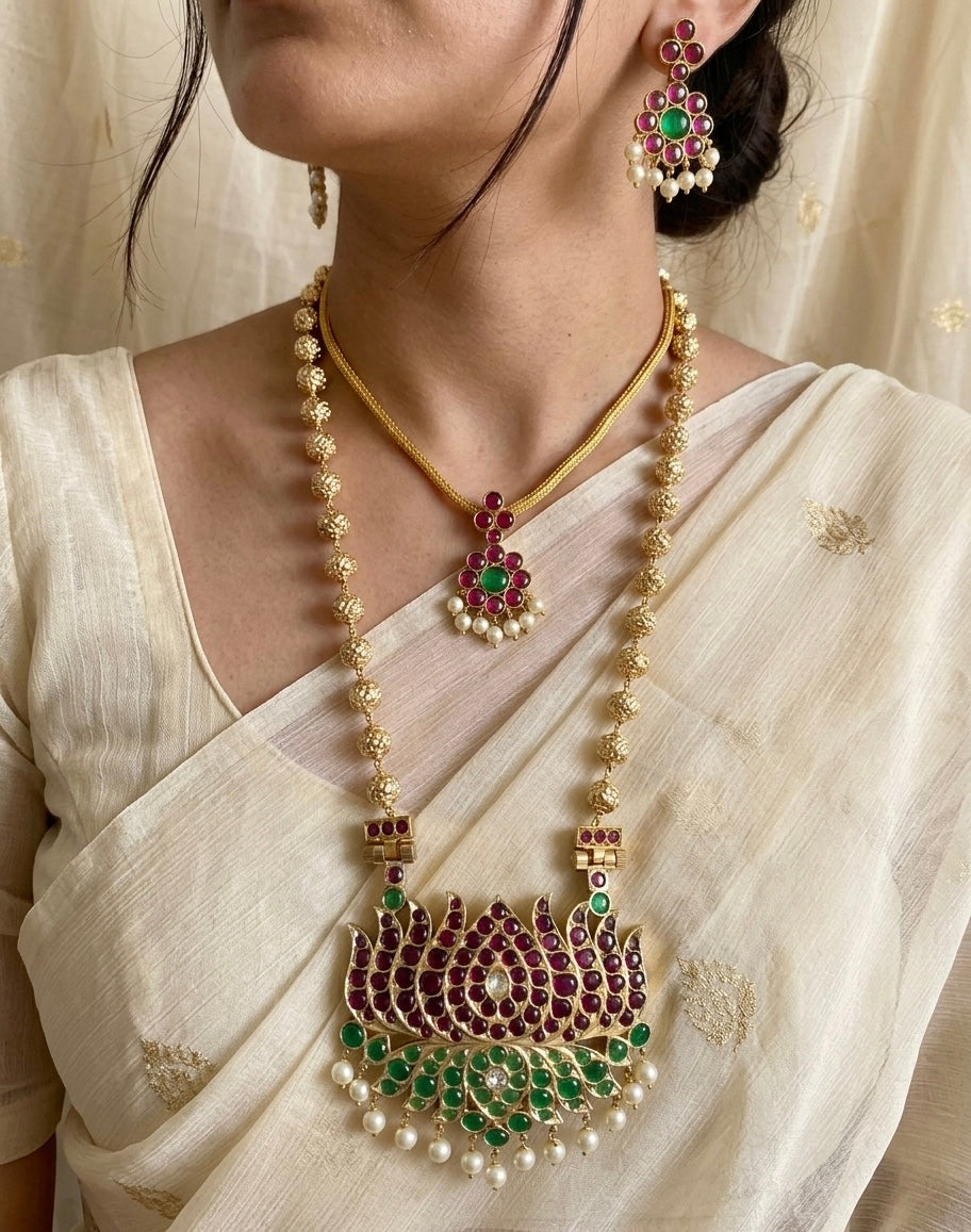 Gold tone precious kemp-green-white pearl lotus nakshi beaded combo set dj-54939
