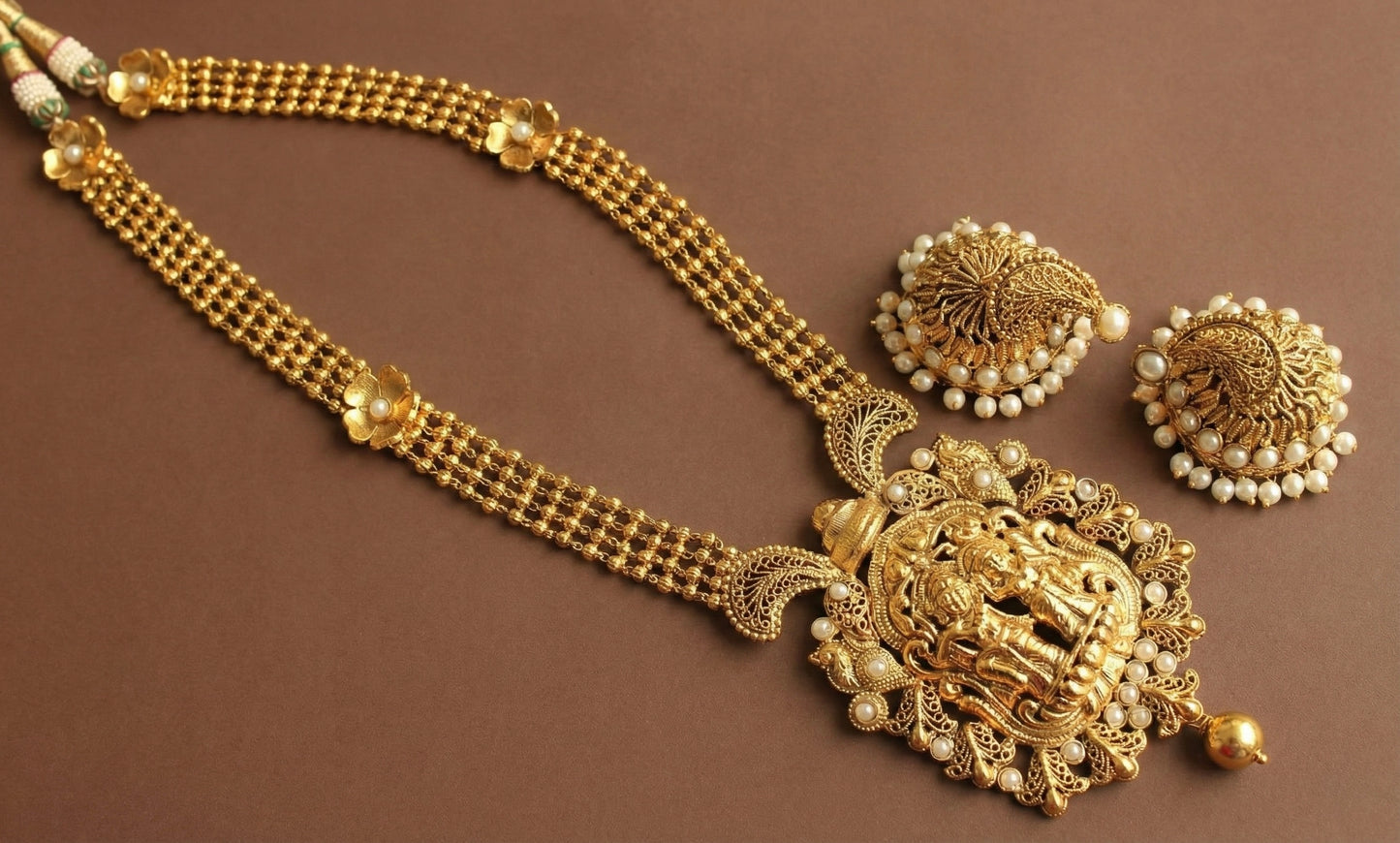 Antique gold tone pearl Radhe-Krishna nakshi haar set DJ22179