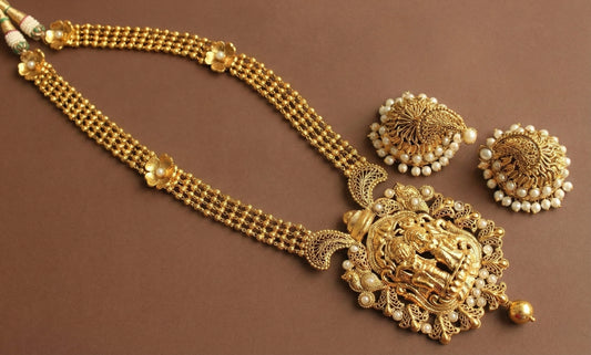 Antique gold tone pearl Radhe-Krishna nakshi haar set DJ22179
